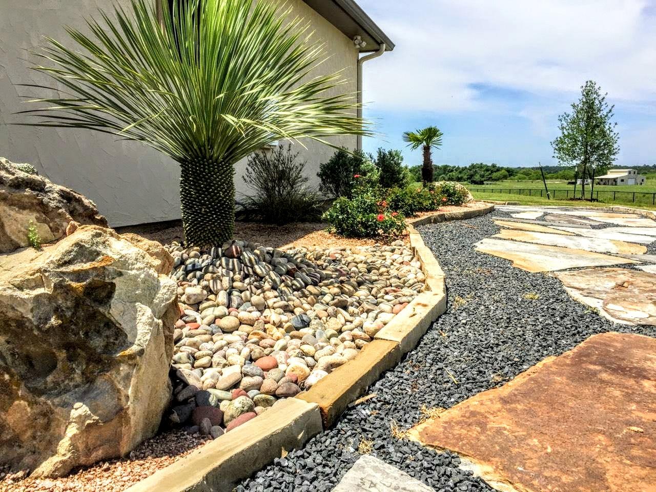 Landscaping Gravel Rock Star Black Black Star Alamo Stone